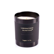Load image into Gallery viewer, Laboratorio Olfattivo - Legni & Co. Candle