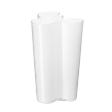 Load image into Gallery viewer, Iittala - Alvar Aalto Collection Vase 25.1cm White