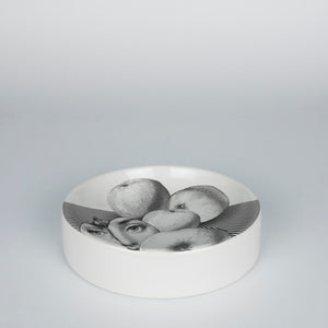 Fornasetti  - Round ashtray Tema e Variazioni n°390 b/w